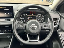 Nissan Qashqai 1.3 Qashqai Acenta Premium T MHEV CVT 5dr 20