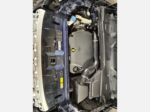 Land Rover Discovery Sport SD4 HSE 10