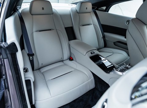 Rolls-Royce Wraith Series II 15