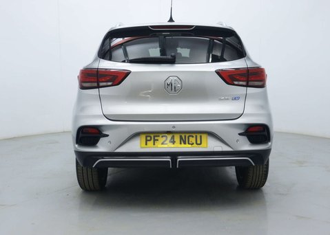 MG ZS 72.6kWh Trophy Connect Long Range SUV 5dr Electric Auto (156 ps) 12