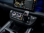 Land Rover Defender 3.0 D350 MHEV X-Dynamic HSE SUV 3dr Diesel Auto 4WD Euro 6 (s/s) (350 ps) 31