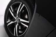 Volvo XC60 2.0 XC60 R-Design B4 MHEV AWD Auto 4WD 5dr 24