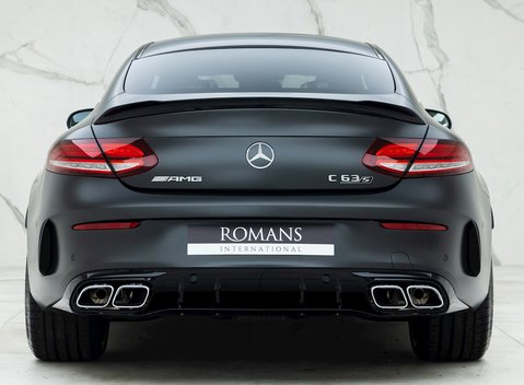Mercedes-Benz C63 S Final Edition 5