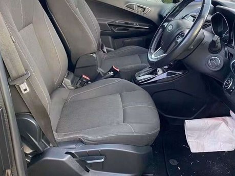 Ford B-Max 1.6 Titanium Navigator MPV 5dr Petrol Powershift Euro 6 (105 ps) 6