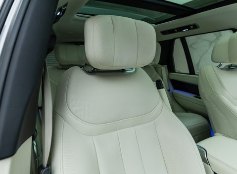 Land Rover Range Rover P400 AUTOBIOGRAPHY 15