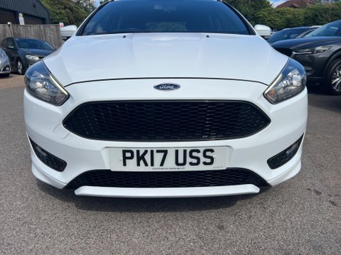 Ford Focus 1.5T EcoBoost ST-Line Auto Euro 6 (s/s) 5dr 9