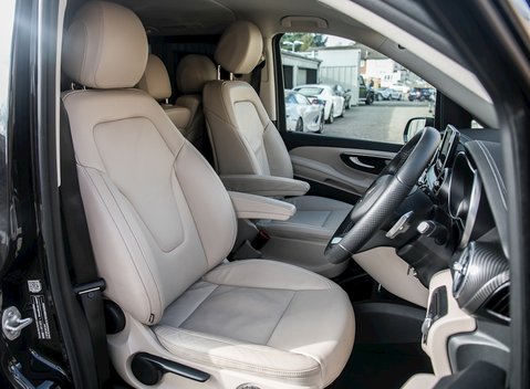 Mercedes-Benz V Class D AMG Line (Extra Long) 25