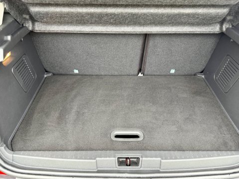 Renault Captur SIGNATURE NAV DCI 61