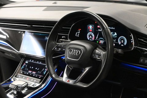 Audi Q7 3.0 Q7 Black Edition 55 TFSI MHEV Quattro Auto 4WD 5dr 19