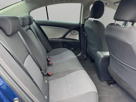 Toyota Avensis 1.6 D-4D Business Edition Euro 6 (s/s) 4dr 31