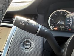 Land Rover Discovery Sport 1.5 P300e 12.2kWh R-Dynamic SE SUV 5dr Petrol Plug-in Hybrid Auto 4WD Euro 40