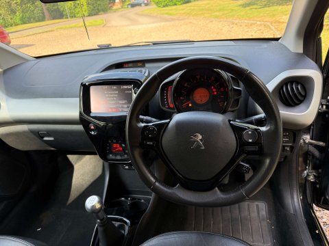Peugeot 108 1.2 108 Feline 3dr 17