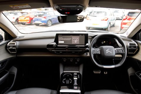 Citroen C5 X PURETECH SHINE PLUS S/S EAT8 3