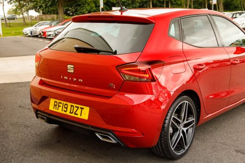 SEAT Ibiza TSI FR SPORT 8