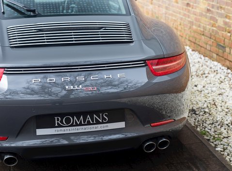 Porsche 911 (991) 50th Anniversary Edition 23
