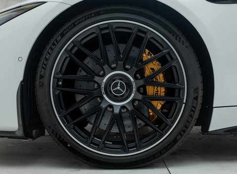 Mercedes-Benz SL Class SL63 AMG PERFORMANCE 29