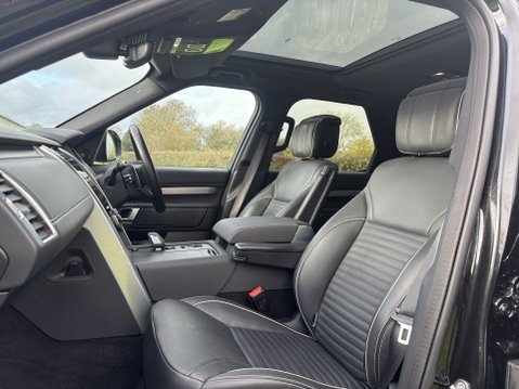 Land Rover Discovery R-DYNAMIC HSE MHEV 15