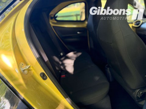 Toyota Aygo X 1.0 Aygo X Edge VVT-i 5dr 21