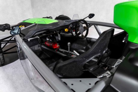 Ariel Atom 4 350 BHP UPGRADE. 6-SPEED MANUAL. ÖHLINS DAMPERS. 13