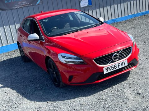 Volvo V40 2.0 T2 R-Design Euro 6 (s/s) 5dr 42