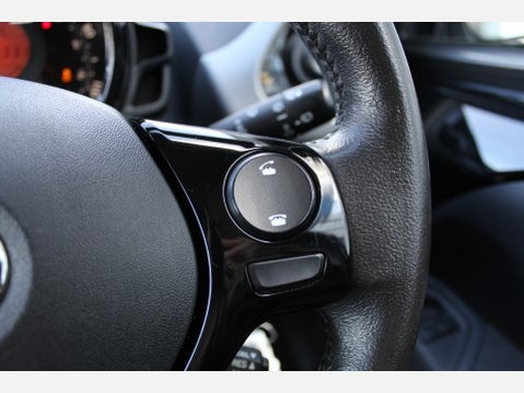 Toyota Aygo VVT-I X-TREND 13