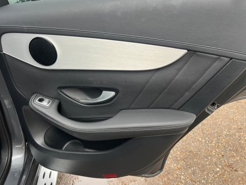 Mercedes-Benz GLC GLC 220 D 4MATIC AMG LINE 46