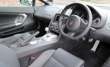 Lamborghini Gallardo LP550-2 6