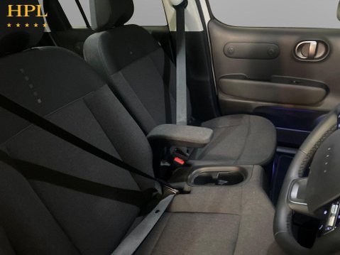 Hyundai Inster Long Range 49kWh 02 SUV 5dr Electric Auto (115 ps) 11