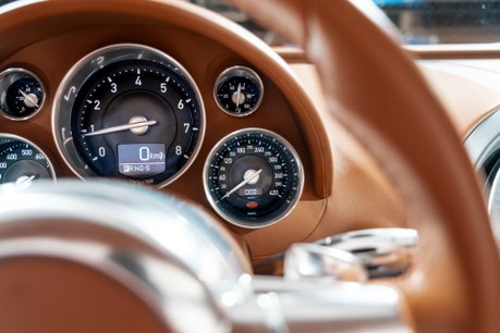 Bugatti Veyron GRAND SPORT. FRESH SERVICE. EX BUGATTI DISPLAY CAR. OUTSTANDING PROVENANCE 27