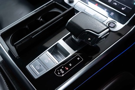 Audi Q8 3.0 Q8 Black Edition 55 TFSI MHEV Quattro Auto 4WD 5dr 31
