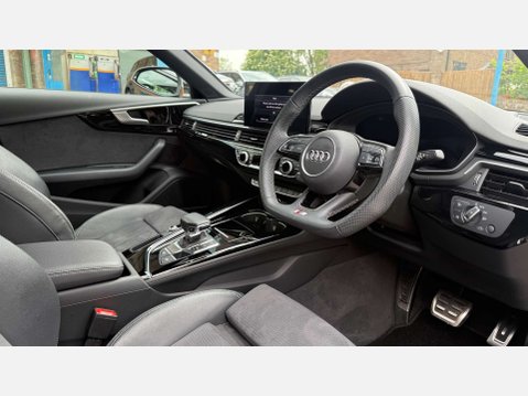 Audi A4 2.0 A4 Black Edition 40 TFSI MHEV Semi-Auto 4dr 5