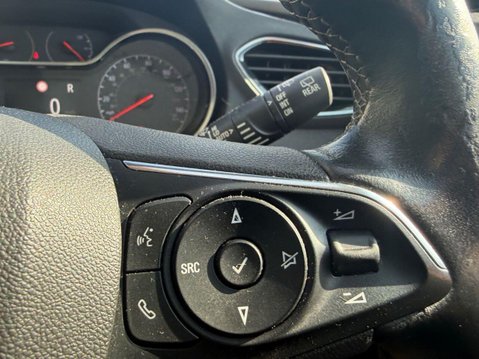 Vauxhall Grandland X 1.6 Turbo D BlueInjection Elite Nav SUV 5dr Diesel Auto Euro 6 (s/s) (120 p 21