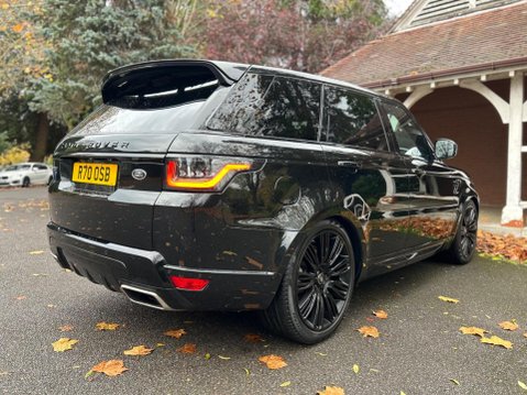 Land Rover Range Rover Sport HSE DYNAMIC BLACK MHEV 18
