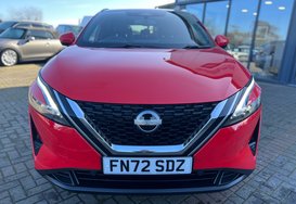 Nissan Qashqai DIG-T TEKNA DCT MHEV AUTO 4