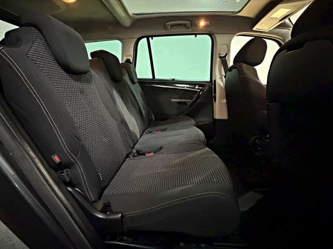 Citroen C4 Grand Picasso PLATINUM E-HDI 1.6 EGS6 7 SEATER 21