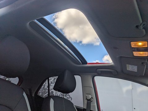 Kia Picanto GT-LINE S 12