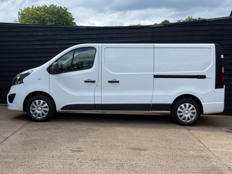 Vauxhall Vivaro 1.6 Vivaro 2900 Sportive CDTi 15