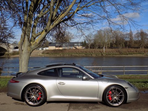 Porsche 911 991.1 CARRERA S 39