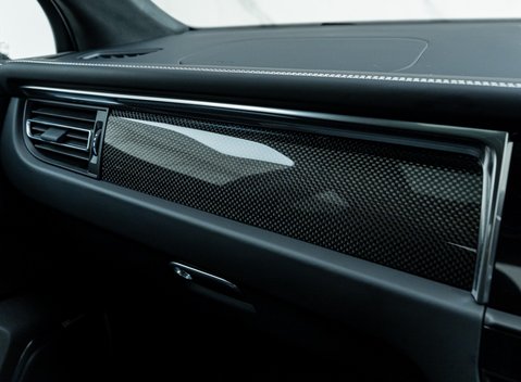 Porsche Macan GTS 22