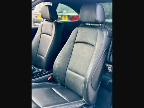 BMW 1 Series 2.0 120i Exclusive Edition Euro 5 (s/s) 2dr 13