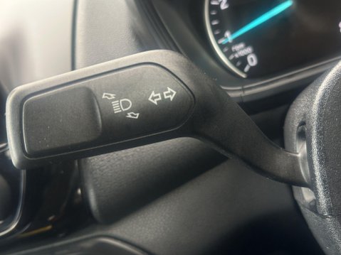 Ford Ecosport 1.0T EcoBoost Titanium Euro 6 (s/s) 5dr 40