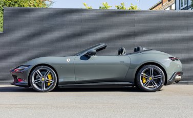Ferrari Roma SPIDER 3