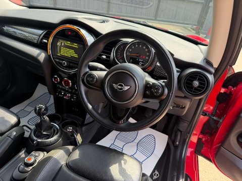 Mini Hatch 2.0 Cooper S Works 210 3dr 82