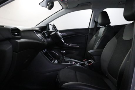 Vauxhall Grandland X SPORT NAV S/S 42
