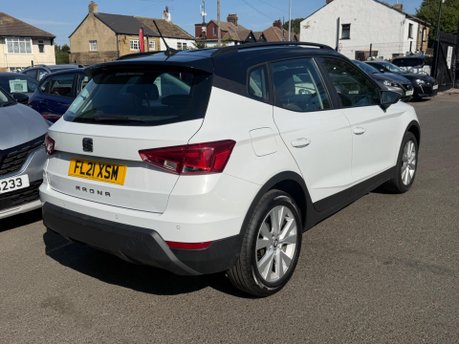 SEAT Arona TSI SE TECHNOLOGY 9