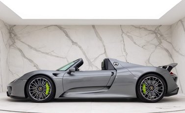 Porsche 918 Spyder 4