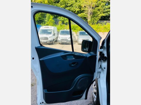 Vauxhall Vivaro 1.6 CDTi 2700 L1 H1 Euro 5 5dr 34