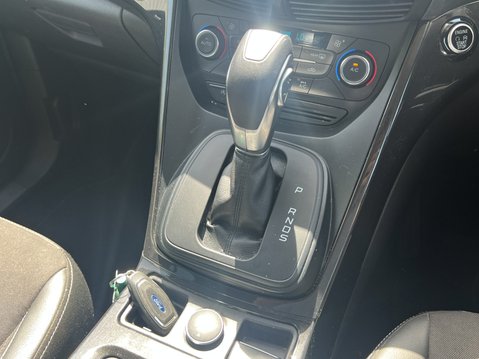 Ford Kuga 2.0 TDCi EcoBlue Titanium Edition SUV 5dr Diesel Powershift Euro 6 (120 ps) 26