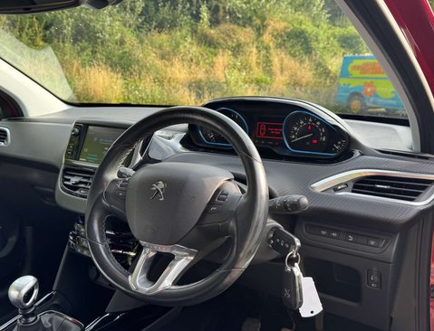 Peugeot 2008 1.6 2008 Allure Blue HDi S/S 5dr 14