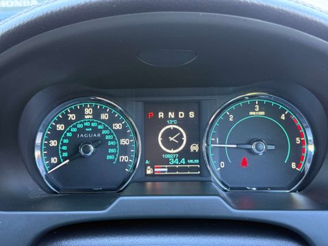 Jaguar XF 2.2d SE Saloon 4dr Diesel Auto Euro 5 (s/s) (190 ps) 86